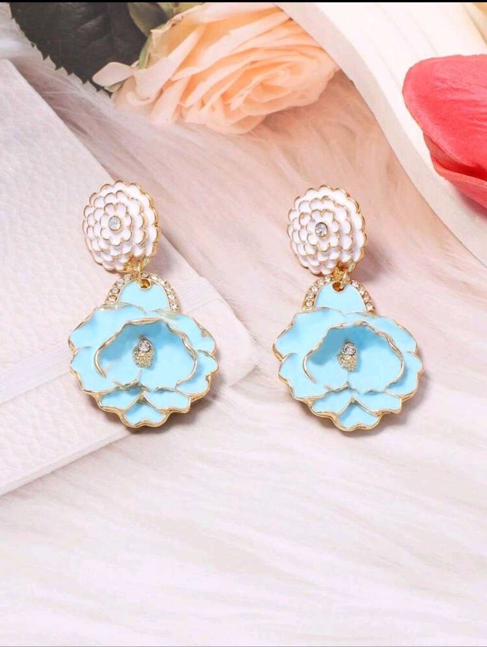 BRAND NEW ** Elegant Blue Enamel Floral Drop Earrings